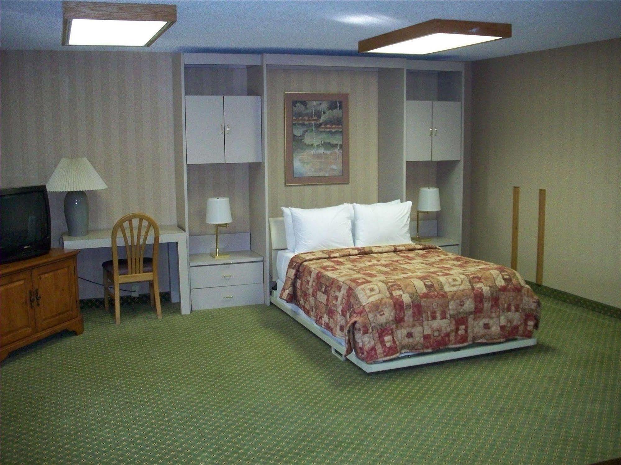 Red Lion Inn & Suites Deschutes River - Bend Eksteriør bilde